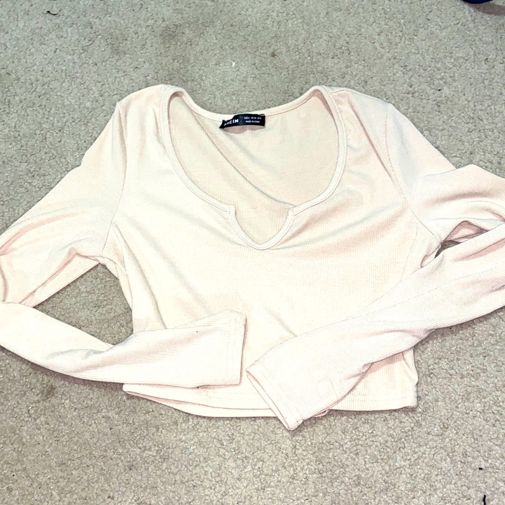 Long sleeve cropped shirt
